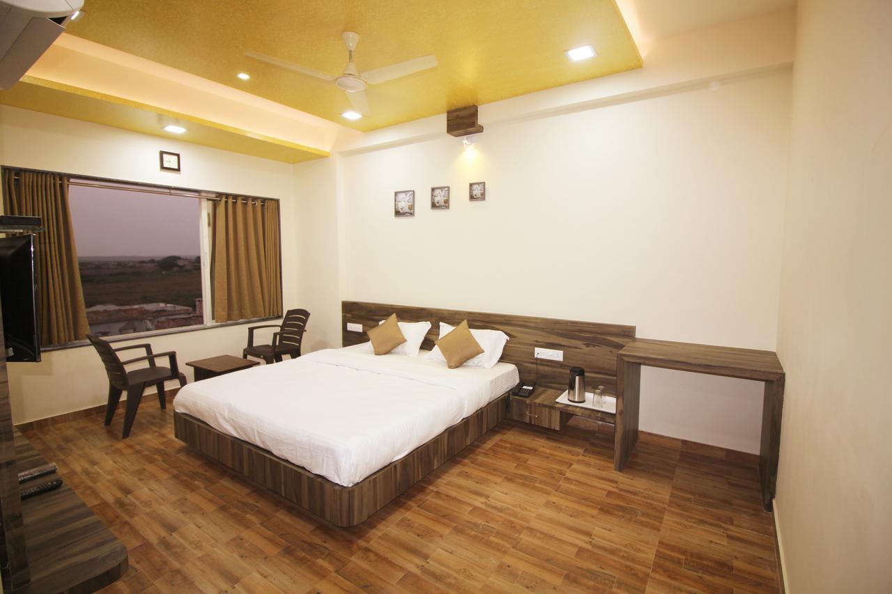 Hotel Vraj Inn Dwarka  Exterior photo
