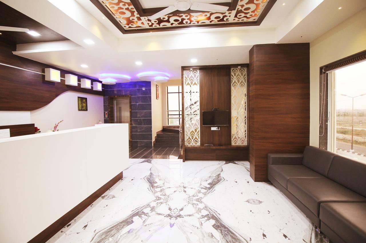 Hotel Vraj Inn Dwarka  Exterior photo